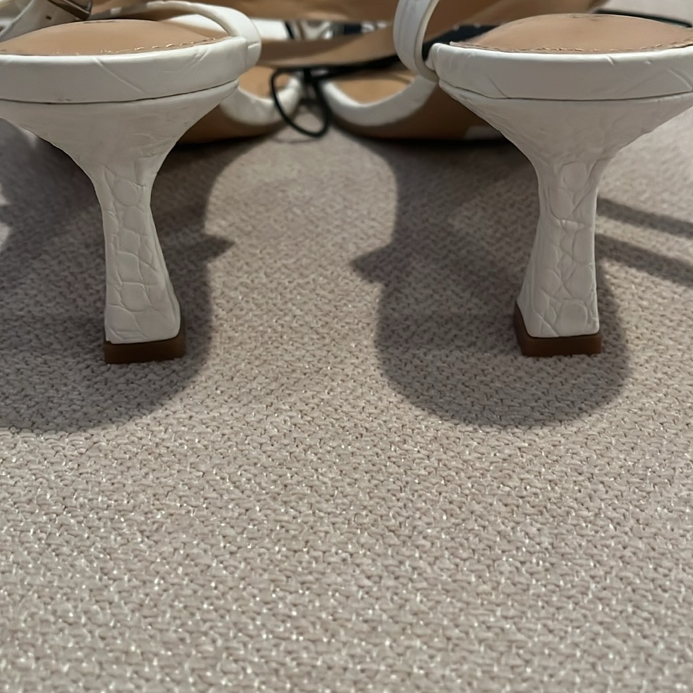 White kitten, heel lace up, wraparound - Picture 4 of 5